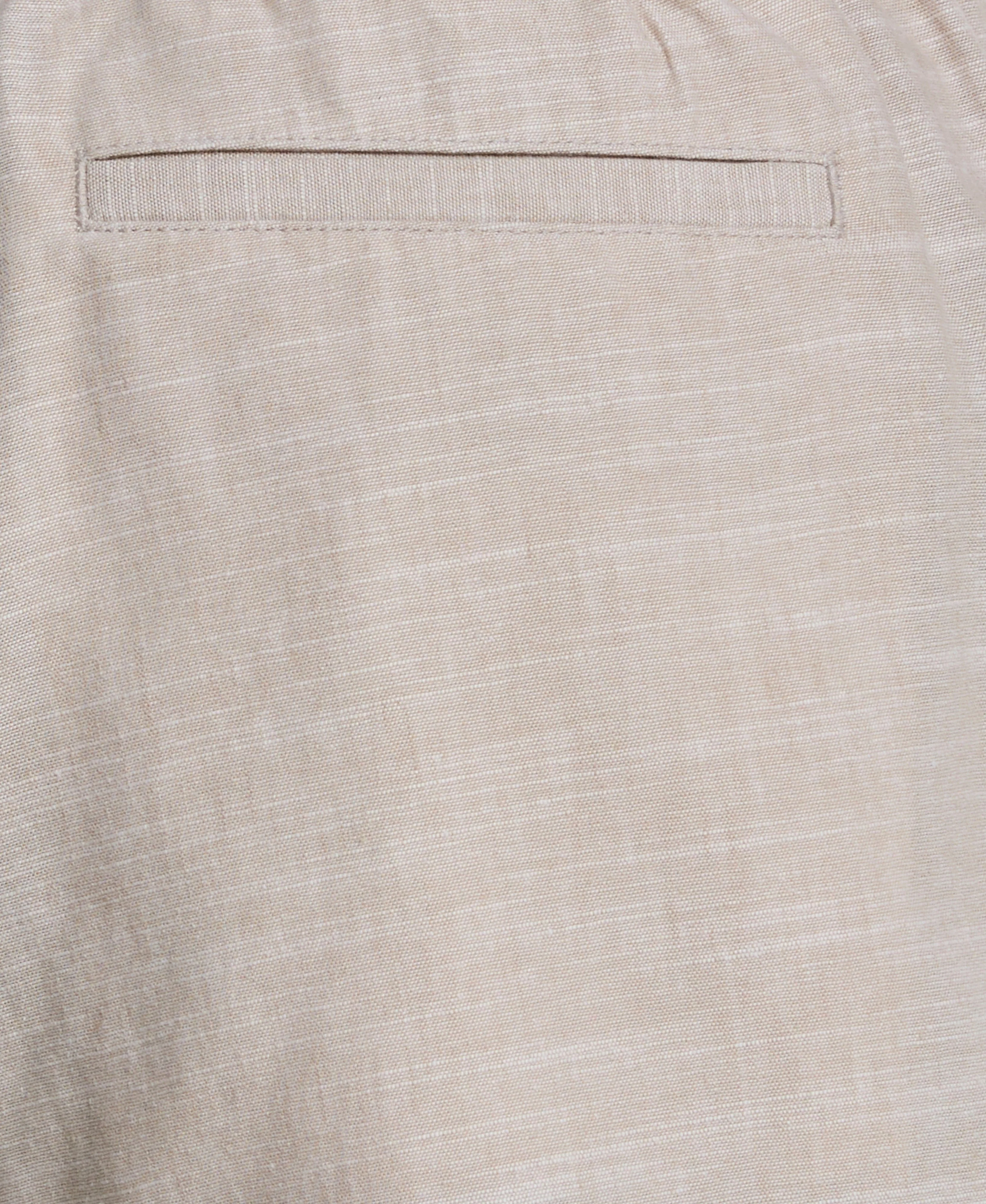 Big & Tall Linen Blend 7 1/2" Cross Dyed Slub Short - Image 8