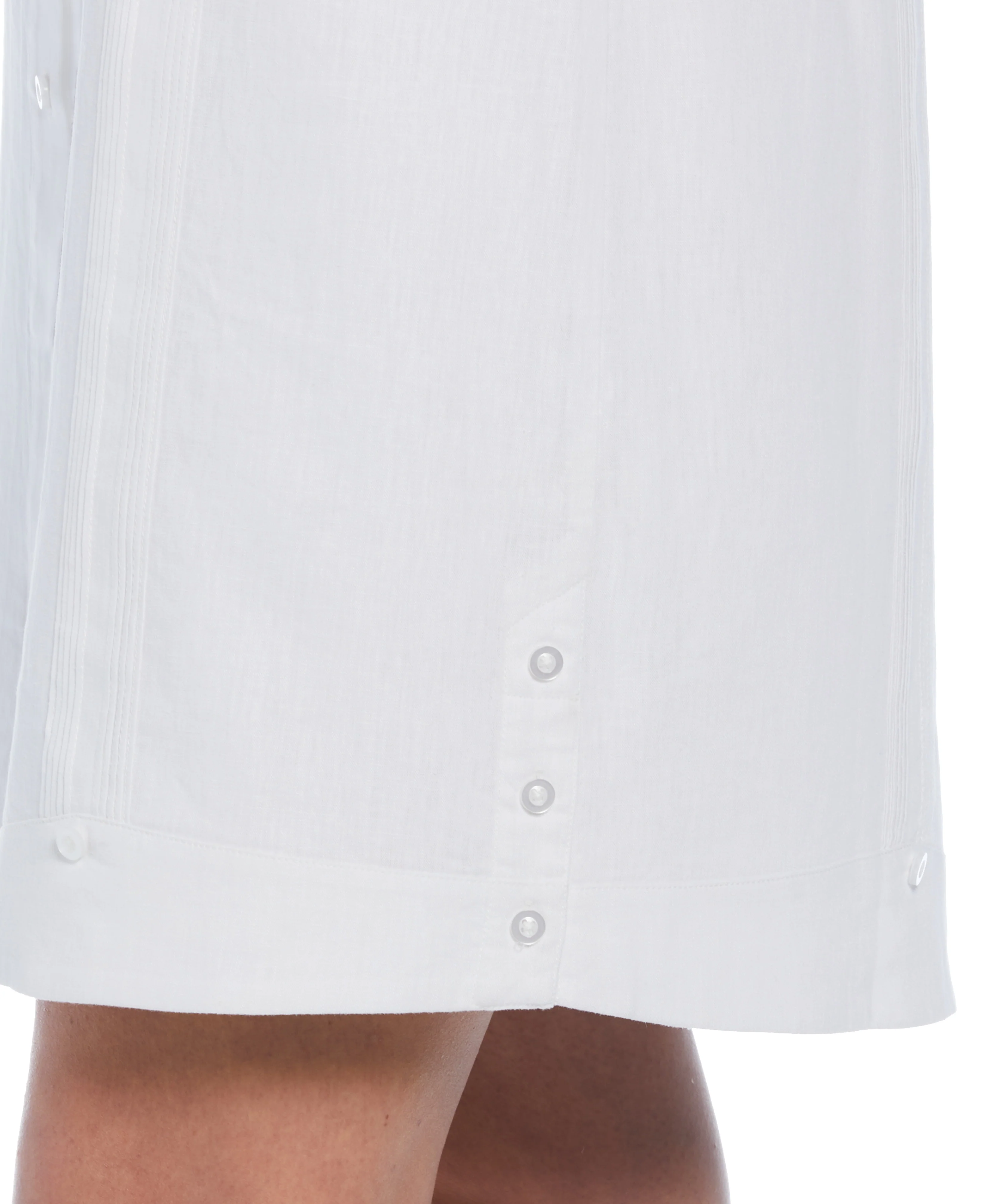 Women's Solid Two-Pocket Linen Blend Guayabera Dress - Image 3
